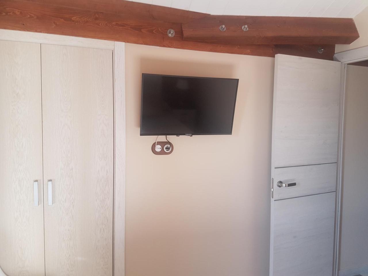 Casa Marineira Apartment กอมบาร์โร ภายนอก รูปภาพ